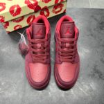 کفش نایک ایر جردن وان لو ولنتاین دی Nike Air Jordan 1 Low Valentine’s Day 2026 - تصویر 3