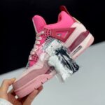 کفش نایک ایر جردن ۴ رترو صورتی  Nike Air Jordan 4 Retro Pink - تصویر 2