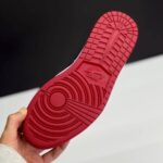 کفش نایک ایر جردن وان ساقدار ورنی مشکی قرمز  Nike Air Jordan 1 High Patent Bred - تصویر 3