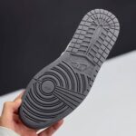 کفش نایک جردن وان لو تراویس اسکات نورث فیس Jordan 1 Low Travis Scott x North Face - تصویر 3