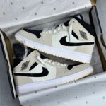 کفش نایک ایر جردن وان ساقدار کرم مشکی Nike Air Jordan 1 High Cream Black - تصویر 2