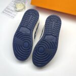 کفش نایک ایر جردن وان لو تراویس اسکات لویی ویتون کرم آبی  Nike Air Jordan 1 Low Travis Scott Louis Vuitton Cream Blue - تصویر 4