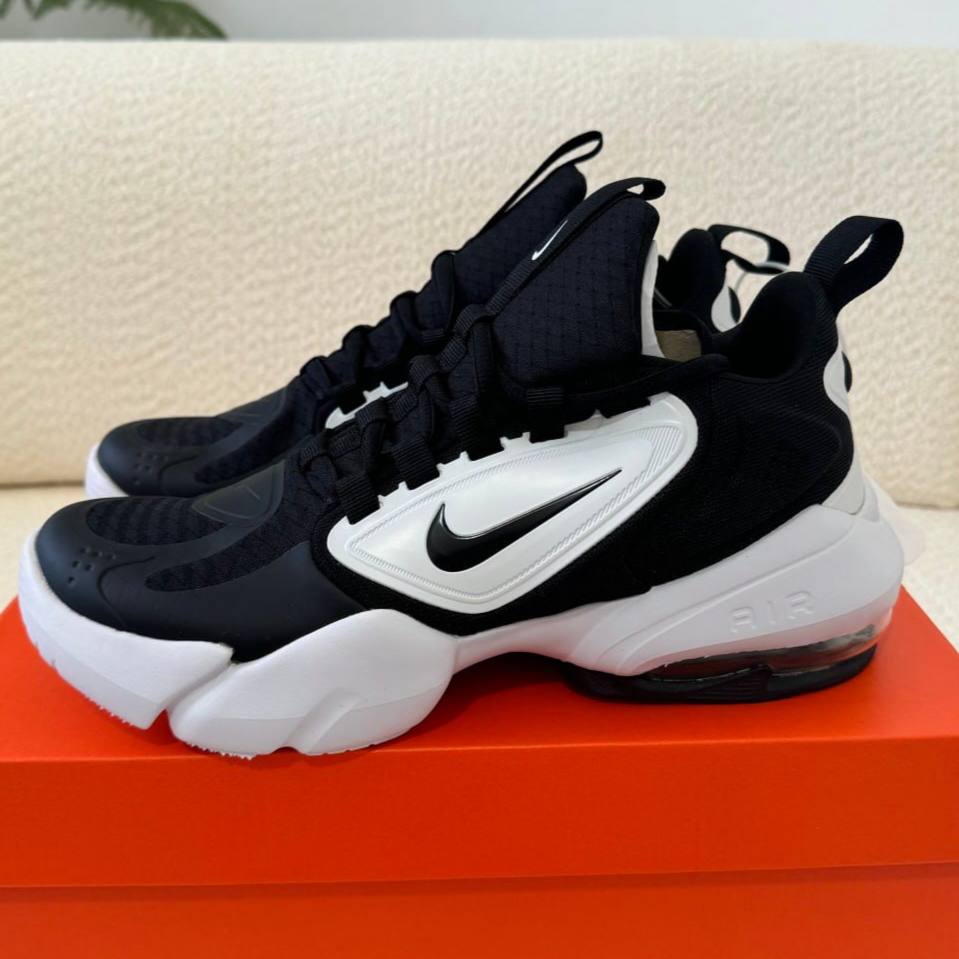 photo_4_2025-12-09_22-27-37.jpg کفش نایک رانینگ ایر مکس ساواج مشکی سفید Nike Air Max Savage Black White - تصویر 1